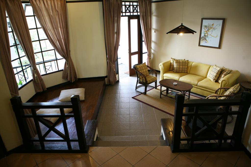 Gunung Geulis Cottages Managed By Royal Tulip Bogor Extérieur photo